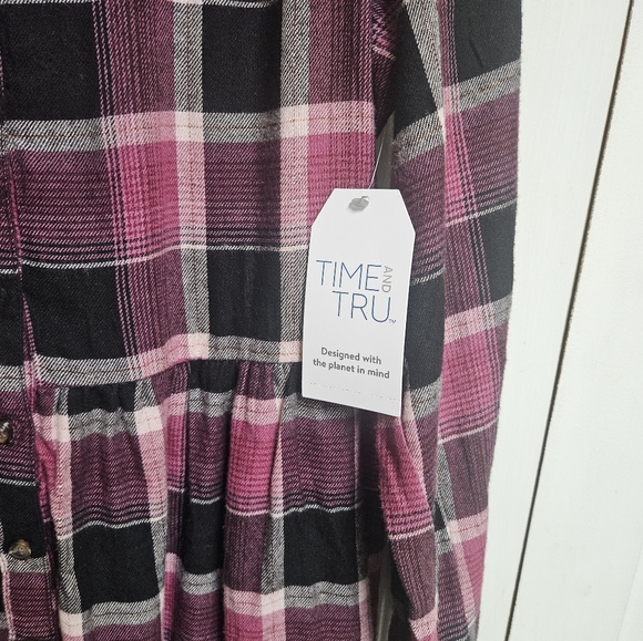 New with tags Women's Time N Tru size Medium lightweight Flannel dress - Picture 4 of 6